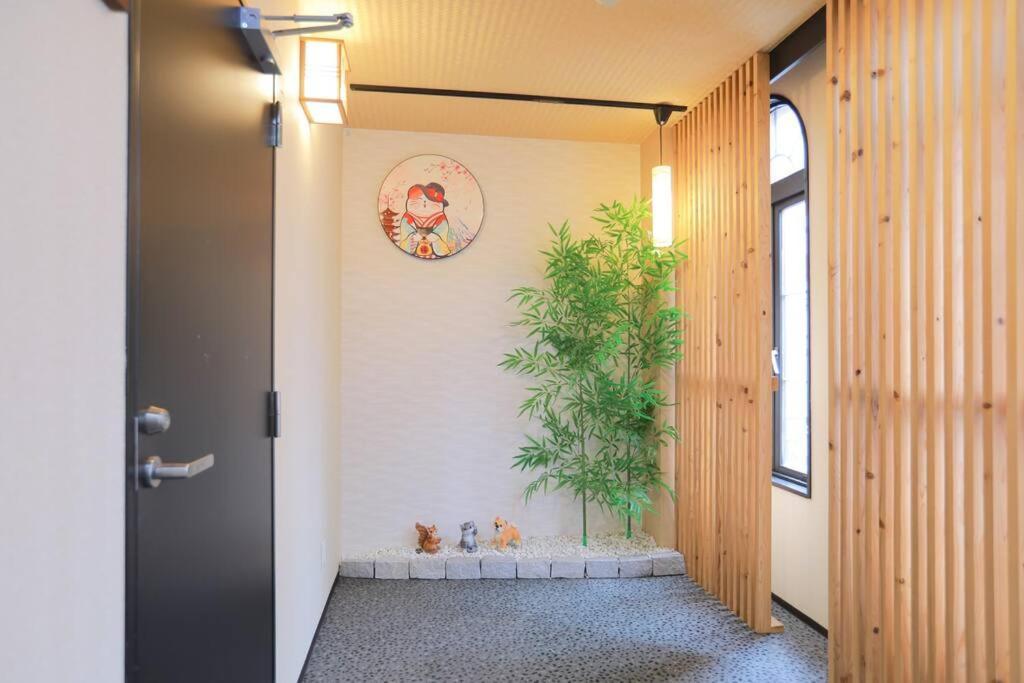道頓堀民泊31＆Mini浮世絵美術館、道頓堀心斎橋真ん中、家族旅行、Family Trip Osaka 아파트 외부 사진